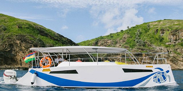 Half Day Private Catamaran Cruise At Balaclava (3)